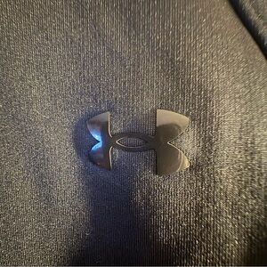 Under Armour ColdGear Black Fitted Turtleneck Top Size Small Women’s Athletic